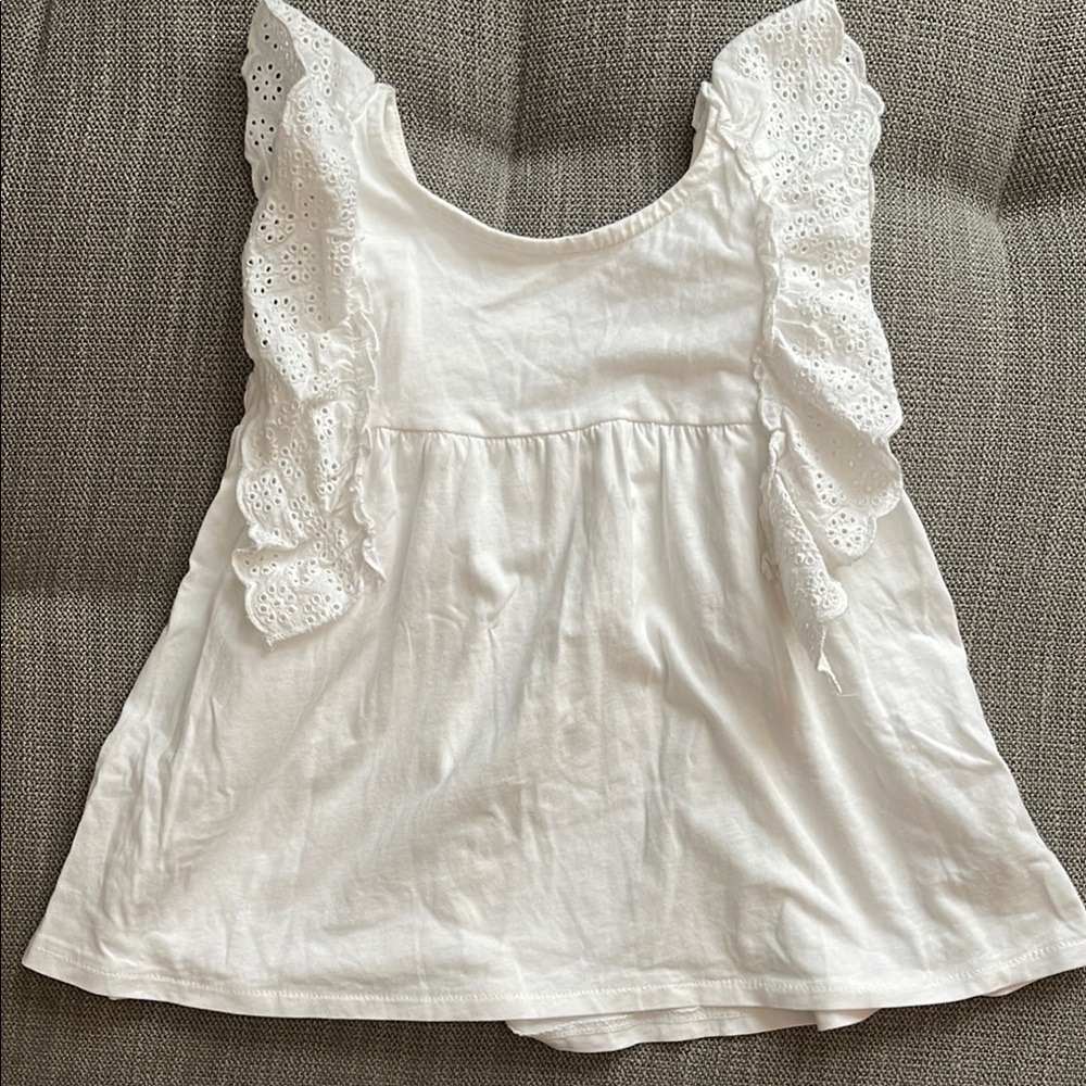 Zara- White Eyelet Ruffle Sleeve Top
